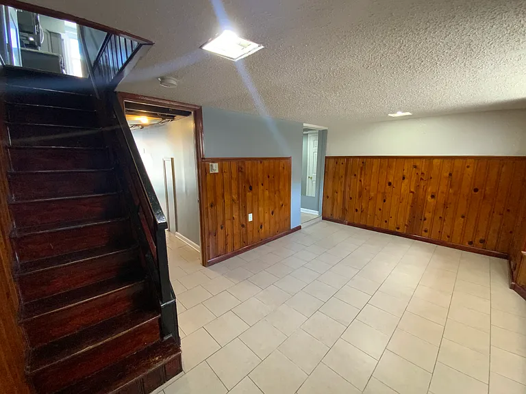 2545 S Bellford St — Photo 56