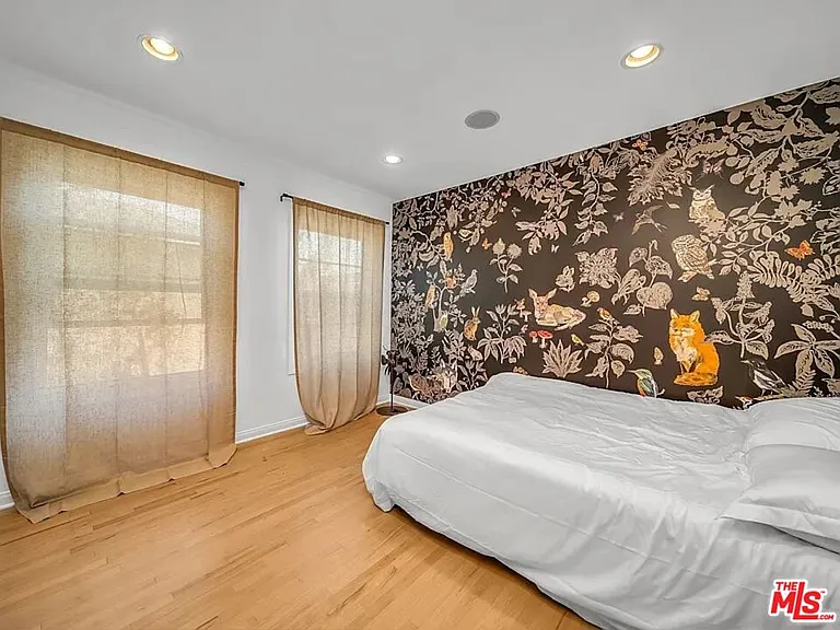 7844 Stewart Ave #A-B — Photo 29