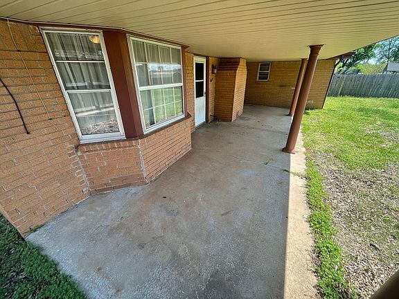 5th image of 612 Victoria Dr