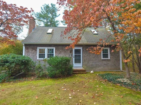 325 Spring St, Wrentham, MA 02093