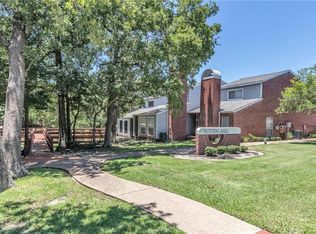 1500 Olympia Way #6, College Station, TX 77845