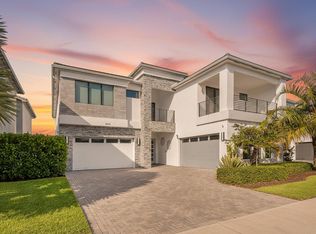 8805 New River Falls Rd, Boca Raton, FL 33496