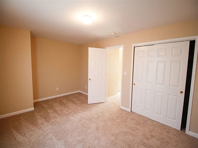 1704 Carlyon Ct — Photo 9