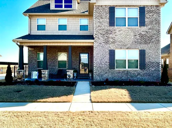 17774 Eastmoor St, Athens, AL 35611