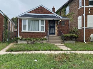 8128 S Coles Ave, Chicago, IL 60617