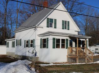 8 Spring St, Madison, ME 04950