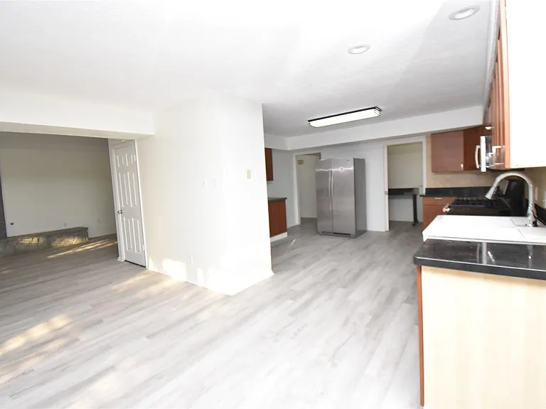 82 Harbor Ln — Photo 7