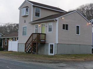 276 Middlebridge Rd, Wakefield, RI 02879