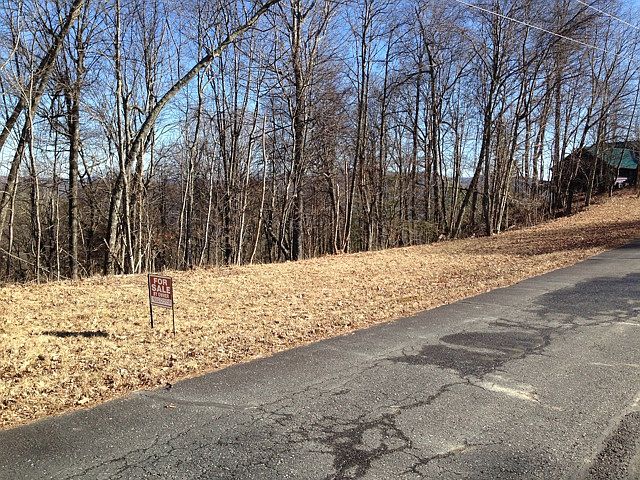 1st image of Callalantee Dr Lot 13