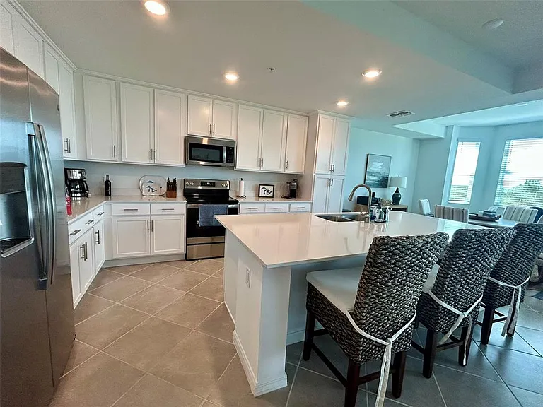 14121 Heritage Landing Blvd #736 — Photo 11