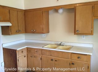 4709 N 52nd St APT 3, Milwaukee, WI 53218