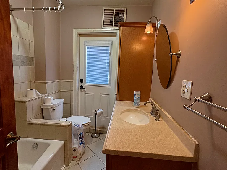 7 Englewood Ave #2 — Photo 14