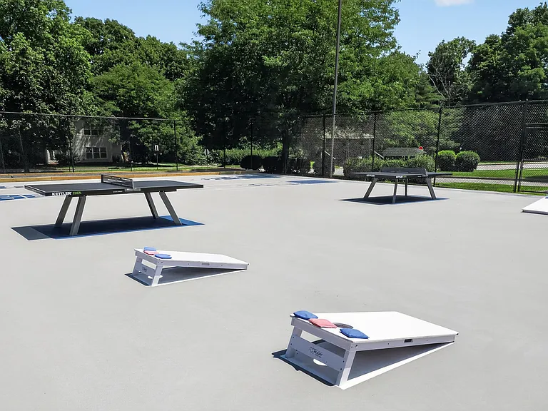 Explore the vibrant outdoor amenities at Vista Point Apartments, featuring spacious picnic areas and versatile skate ramps that cater to your active lifestyle. Enjoy community gatherings or personal adventures in this inviting space. Schedule your visit t