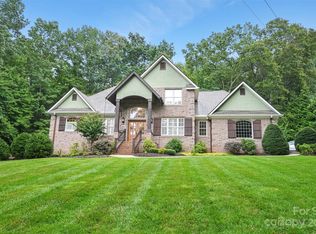 446 Mine Gap Rd, East Flat Rock, NC 28726