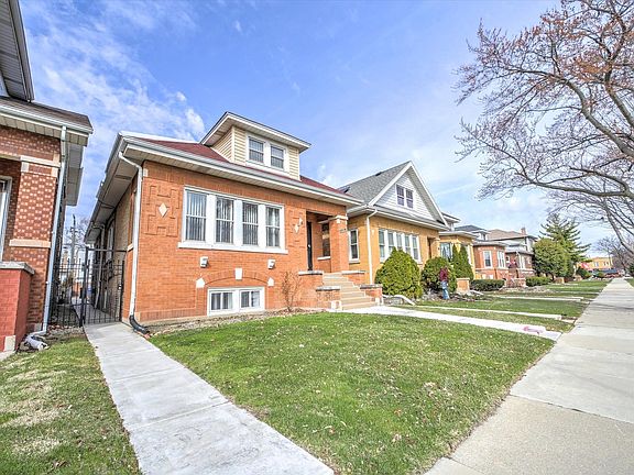 2nd image of 4314 N Menard Ave