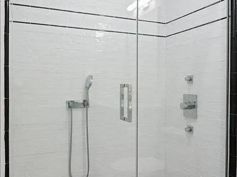 2042 W Potomac Ave #3 — Photo 8