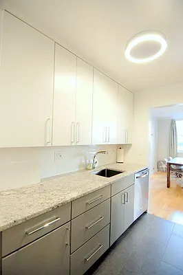 Rented by Bohemia Realty Group | media 21