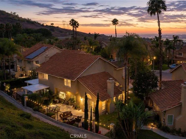 835 S Shanada Ct, Anaheim, CA 92807