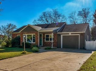 250 Kenora Ct, Saint Louis, MO 63119