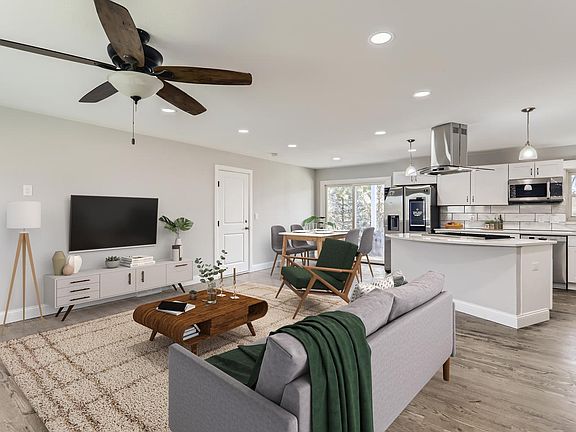 Furnished common areas! (Actual furniture will vary)