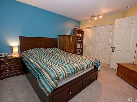 5th image of 5000 NW Village Park Dr APT E126