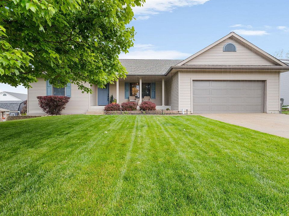 1st image of 18991 Meadowflower Dr