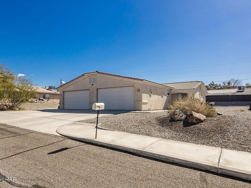 2960 Osborn Dr #102