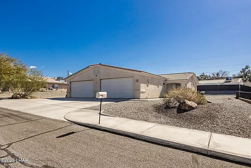 2960 Osborn Dr #102 Photo 1