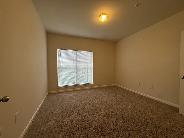 Wesley Kensington Apartments at Stonecrest — Photo 191