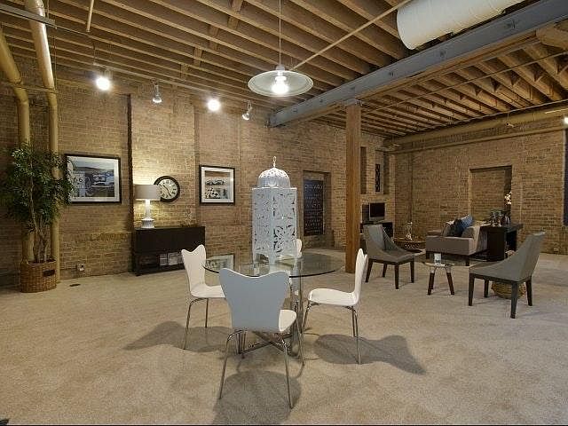1st image of 1352 N Wells St #Pgm100