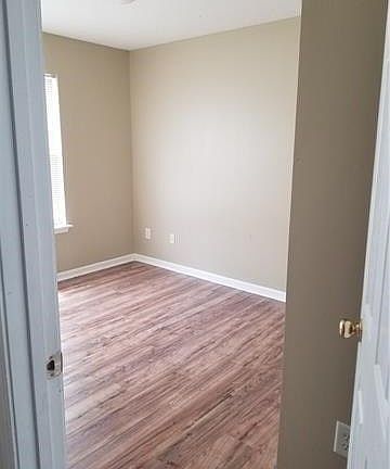 5th image of 154 Portestown Way #126
