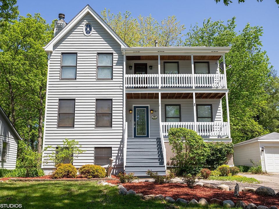 1st image of 161 Oakwood Dr