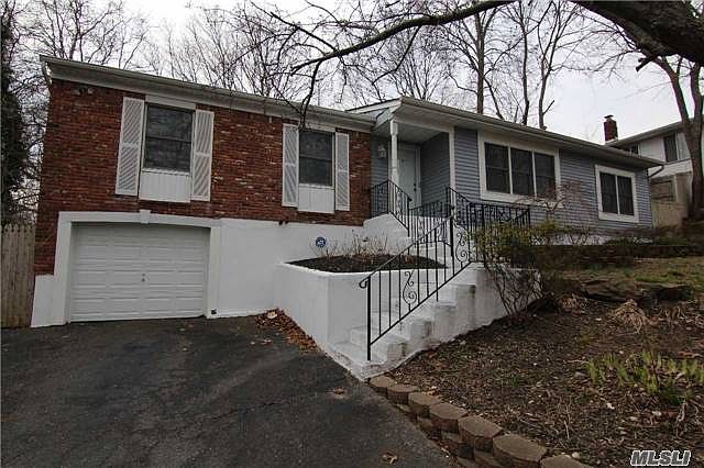 1st image of 22 Birch Dr