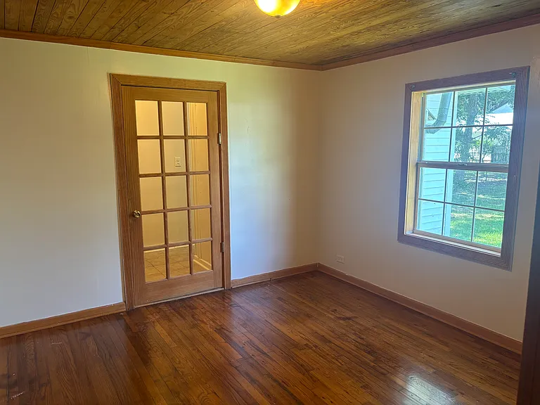 409 Birch St — Photo 8