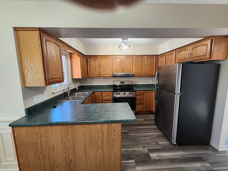 3249 N Eastmoreland Dr — Photo 8