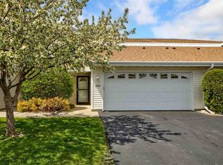 3200 White Tail Ln UNIT C, Oshkosh, WI 54904