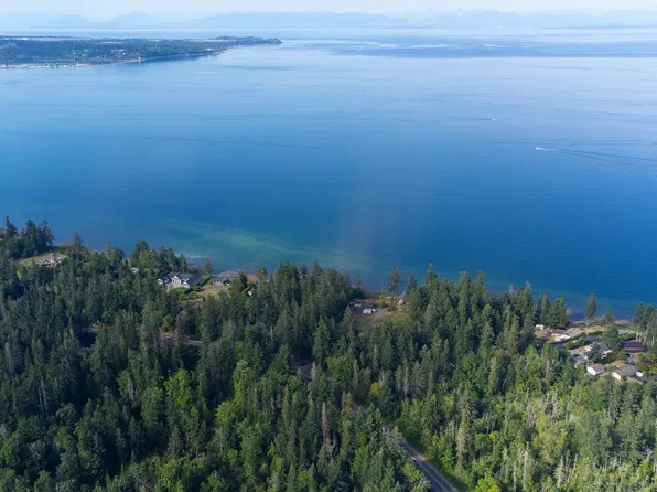 4472 Island Hwy S Lot 1, Comox Valley, BC V9N 9R9