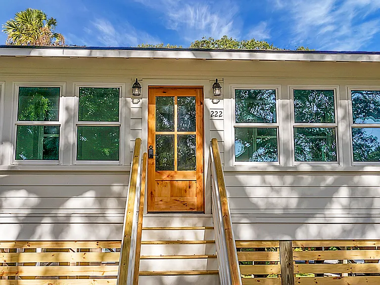 222 E Hudson Ave — Photo 4