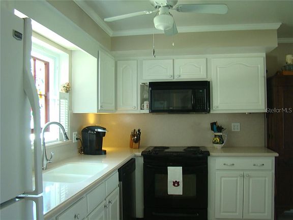 5th image of 1630 Bellrose Dr N