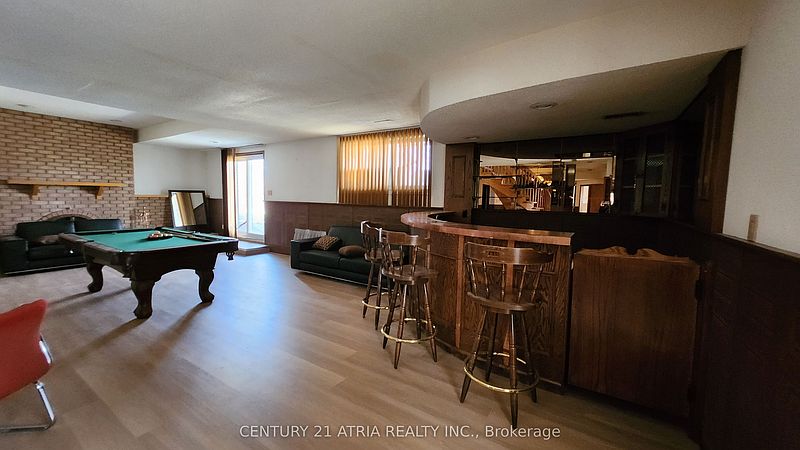 Toronto House for rent - 4 Bedrooms — photo 16