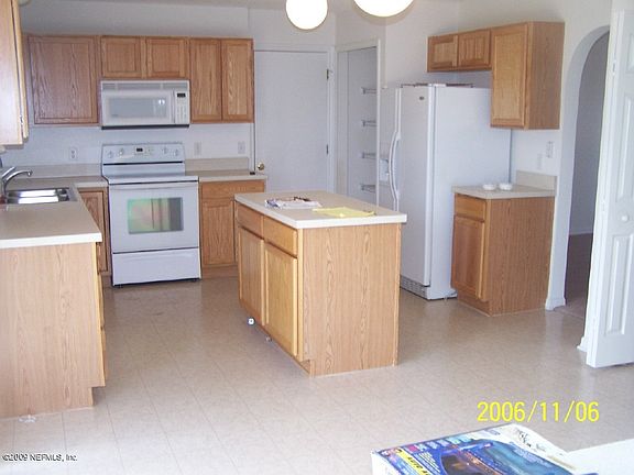 2nd image of 12283 Glenn Hollow Dr
