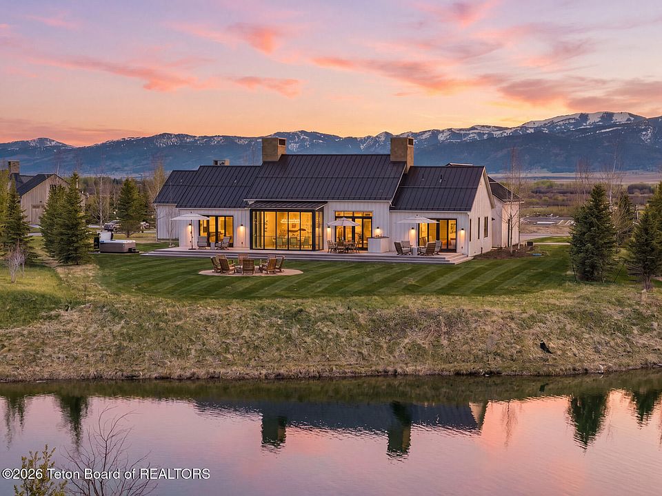 1st image of 1140 Indian Paintbrush Ct