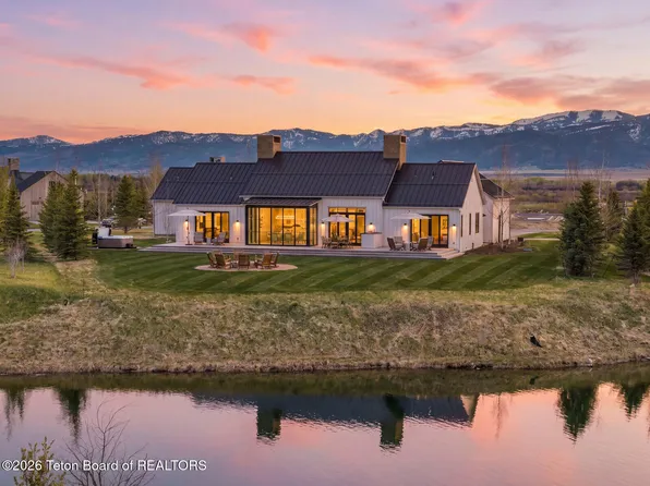 1140 Indian Paintbrush Ct, Driggs, ID 83422