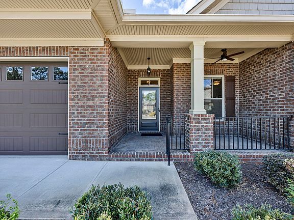 2nd image of 120 Golf View Bnd