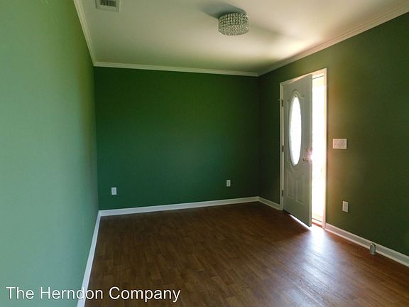 2nd image of 801 Bunche Dr