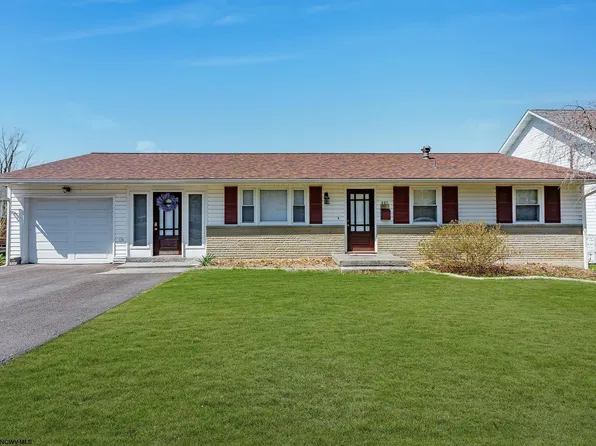 445 Civitan St, Morgantown, WV 26505