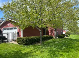 1340 Liberty St, Aurora, IL 60505