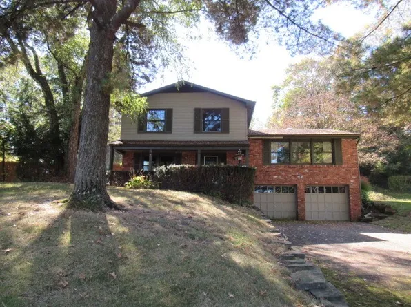 2207 Hall Ct, Export, PA 15632