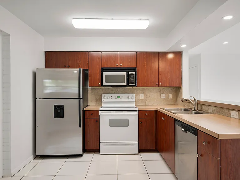 2680 Richard Rd — Photo 9