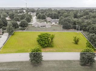 Riley Park Dr, Fort Smith, AR 72916